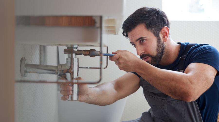 Faucet aerator cleaning/replacement in Monon, IN